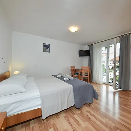 公寓 Fuer 2 Personen Ca 27 Qm In Rovinj, Istrien Istrische Riviera 罗维尼