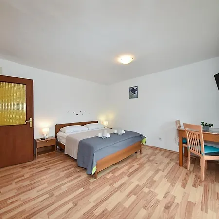 Fuer 2 Personen Ca 27 Qm In Rovinj, Istrien Istrische Riviera Rovinj