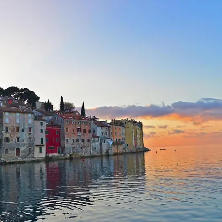 Apartment Fuer 2 Personen Ca 27 Qm In Rovinj, Istrien Istrische Riviera Rovinj